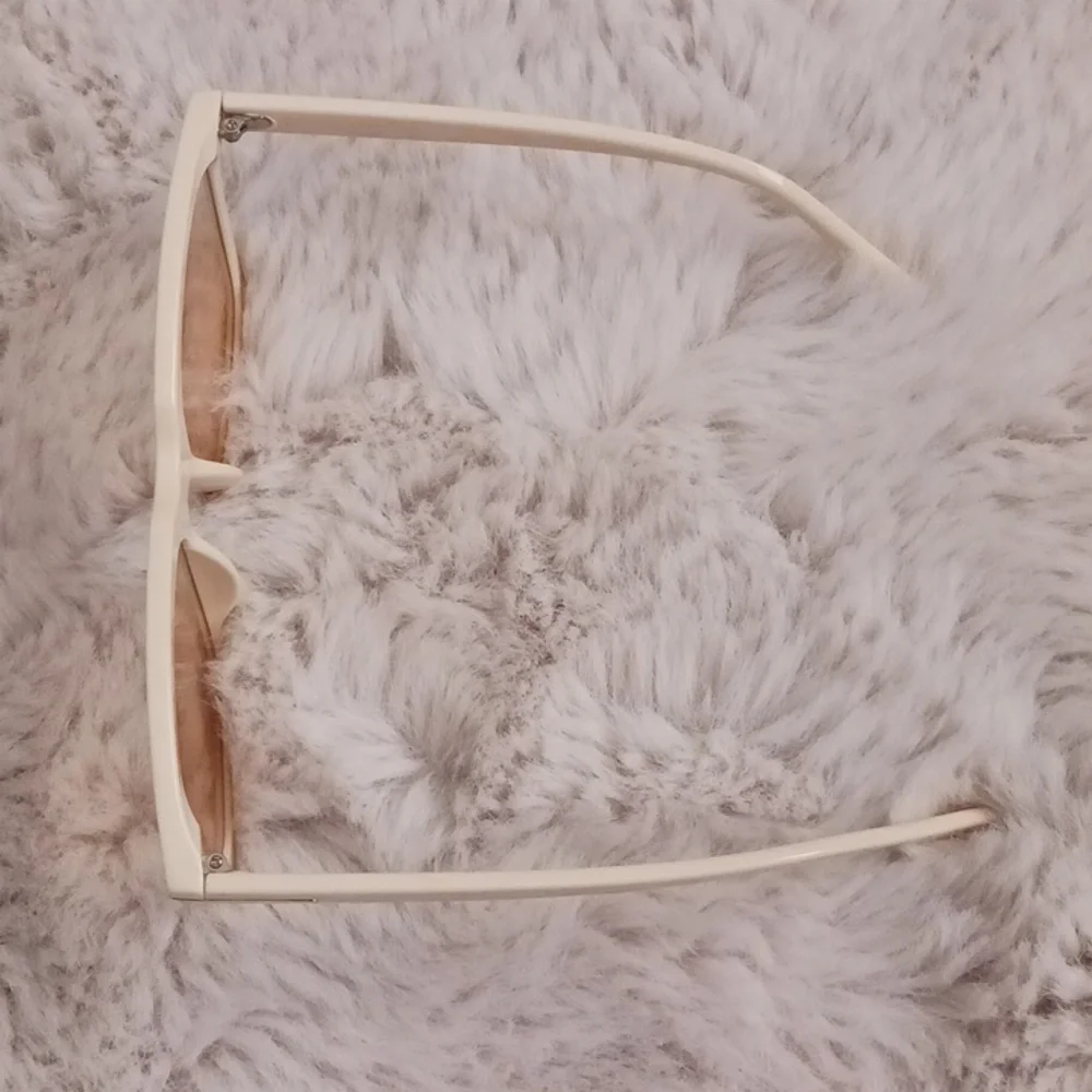 Cream Square Sunglasses - Picture 3 of 5